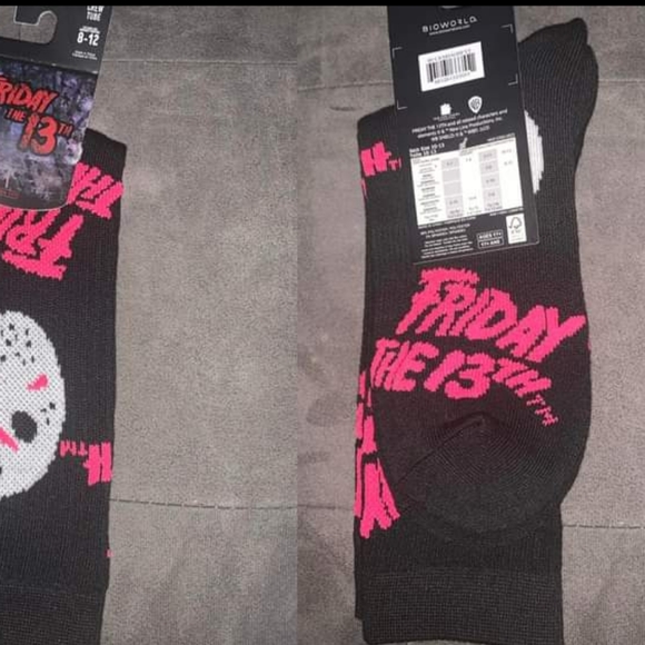 Friday The 13th Jason Men Crew Tube  Sock 8-12 - Picture 2 of 2